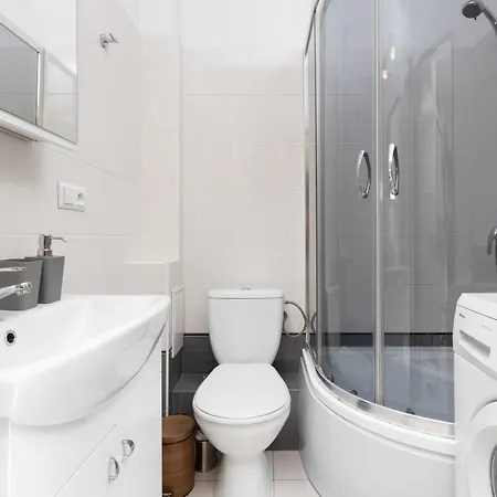 Lejlighed City Center Studio In By Renters Warszawa